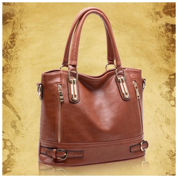 The Adalaise Tan Vegan Leather Bag - Picture 2 of 7